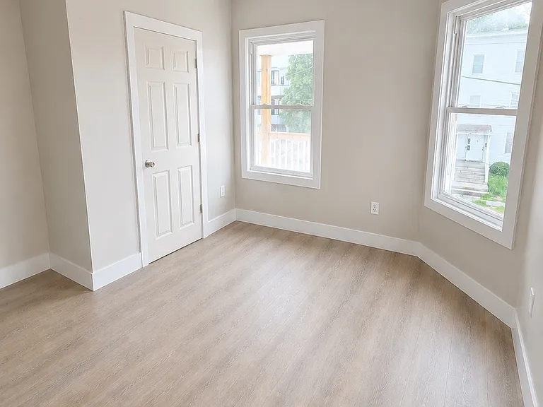 214 Winnikee Ave #3 — Photo 3