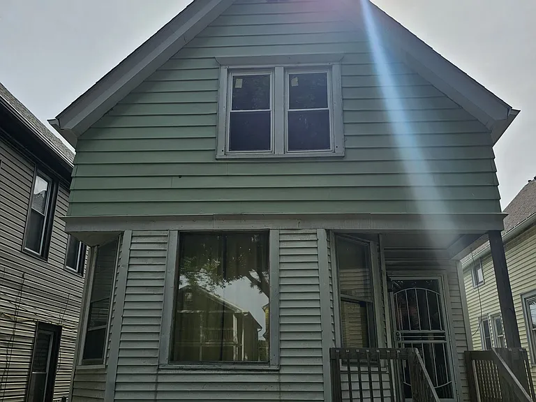 3444 N Richards St — Photo 3