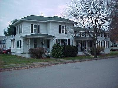 2nd image of 102 Mason St