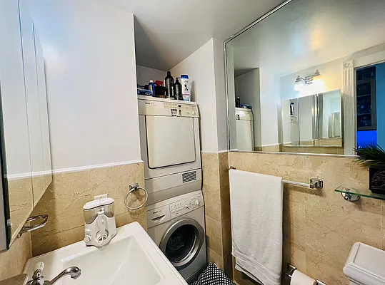 Rented by Mirador Real Estate | media 8