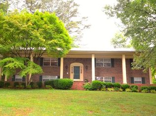 134 Devonwood Dr, Calhoun, GA 30701