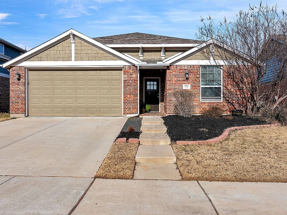 1st image of 1732 Heron Way