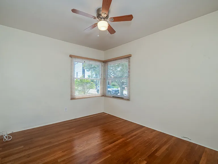 5425 Adams Ave — Photo 14