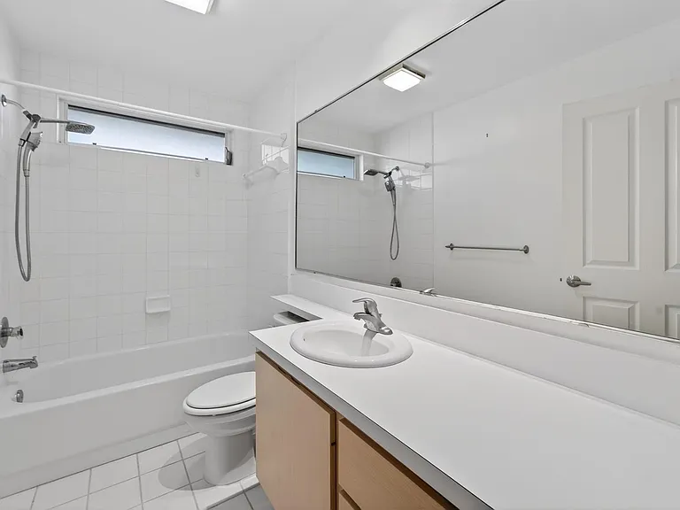 304 Sun Terrace Ct — Photo 20