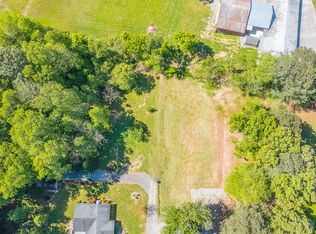 10811 Nelson Rd, Soddy Daisy, TN 37379