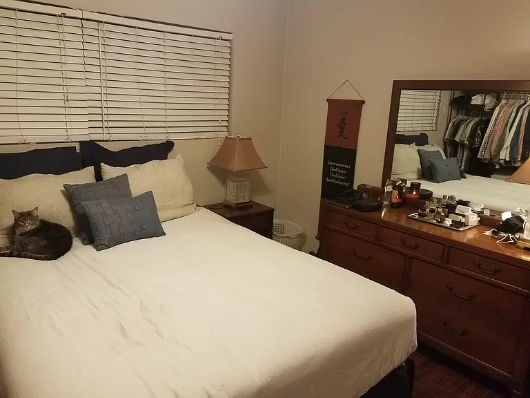 1610 Barry Ave #5 — Photo 6