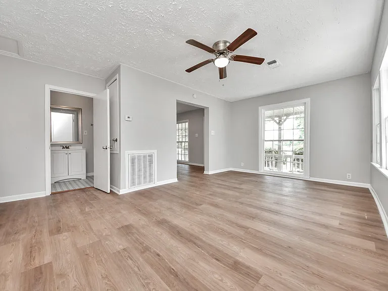 3603 Crosby Cedar Bayou Rd — Photo 21
