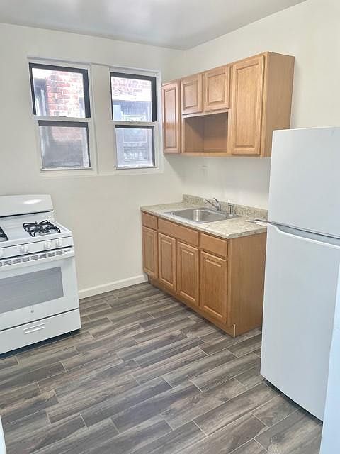 1st image of 14803 Jamaica Ave #2R