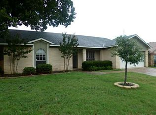 3105 Misty Ct, Bedford, TX 76021