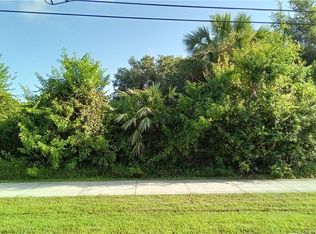 8726 101st Ave, Vero Beach, FL 32967