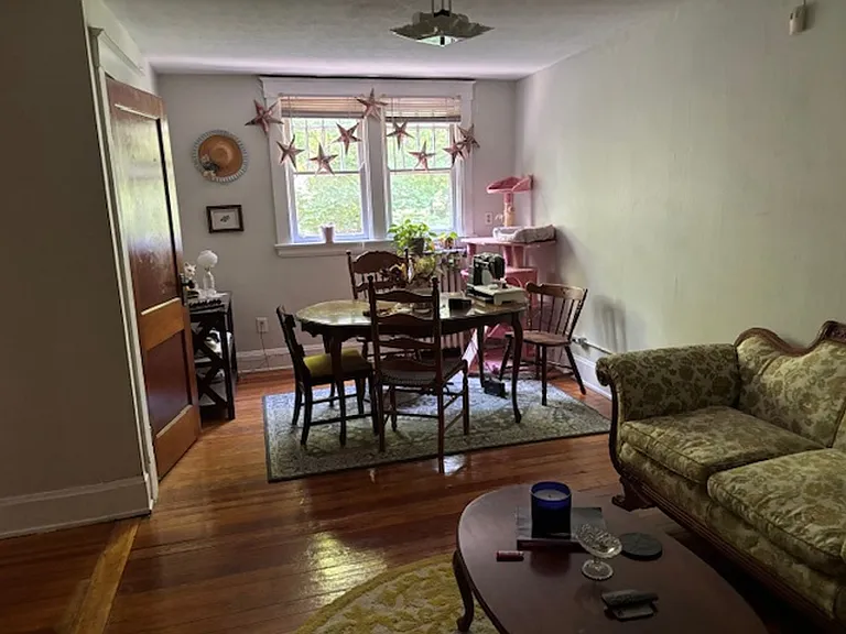 621 Clemmer - Close to University Quite Dead-End Street — Photo 20