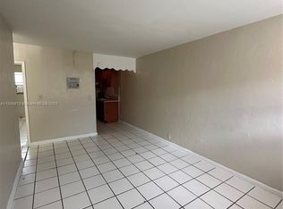 5797 Flagler St APT 2, Hollywood, FL 33023