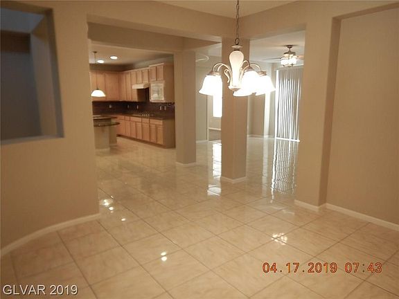 5th image of 5704 Mammoth Mountain St #0