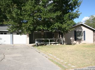 611 Indigo St, San Antonio, TX 78216