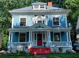 159 Vine St, Hartford, CT 06112
