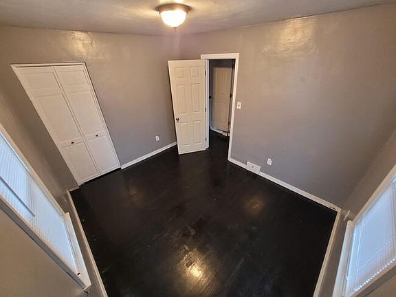 5th image of 611 S 6th St
