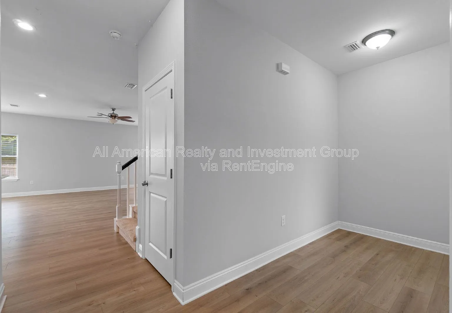 4 bed, 2.5 bath, 2080 sqft, $2,050 — Photo 4