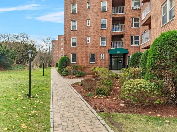 565 Broadway #4J, Hastings-on-Hudson, NY 10706