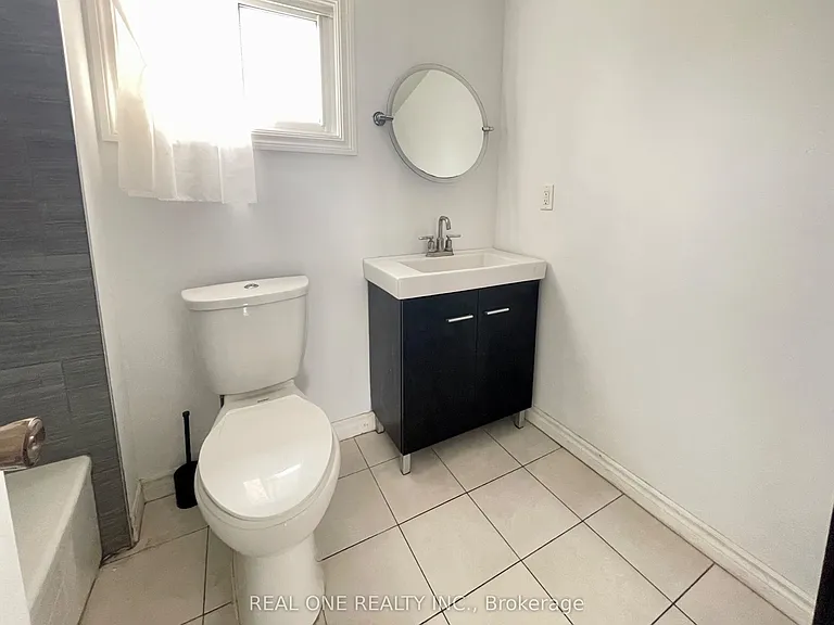19 Blair Cres — Photo 31