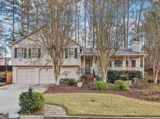 995 Garner Spring Ln, Buford, GA 30518