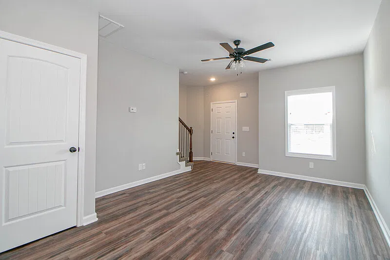 2 bed, 2.5 bath, 1100 sqft, $1,180 — Photo 3