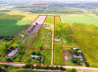 900 County Road 406, Taylor, TX 76574