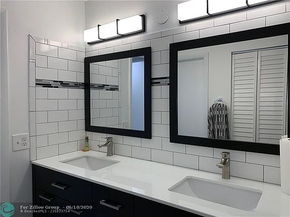 3rd image of 3015 N Ocean Blvd APT 16E