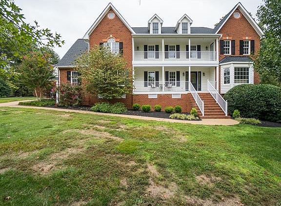 3rd image of 10719 Wellington Farms Pl