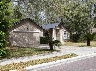 8112 SW 64th Pl, Gainesville, FL 32608