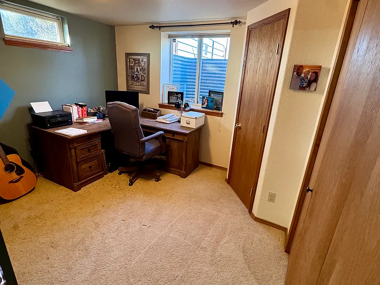 1355 R St — Photo 32
