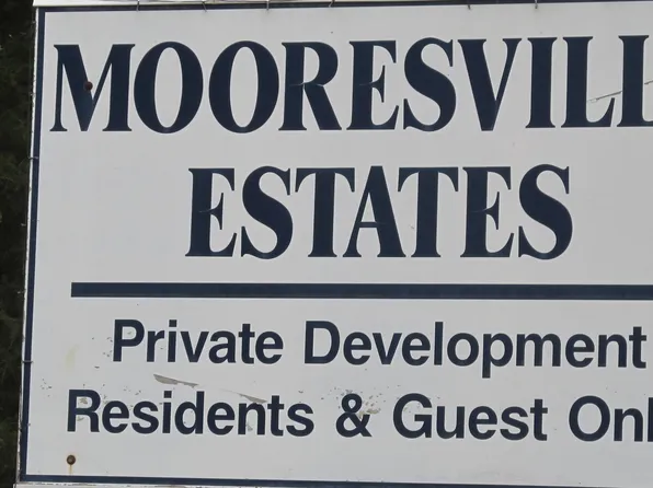 80-83 Lakefront Dr, Clarksville, VA 23927