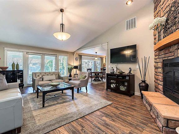 3rd image of 11977 W Ginger Creek Dr