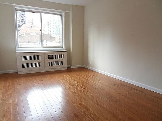 1st image of 360 E 65th St APT 9B