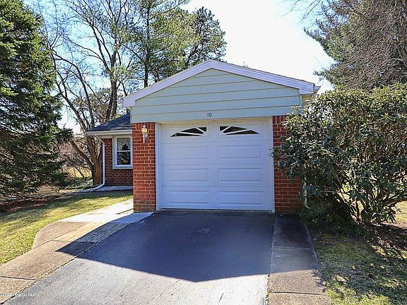 2nd image of 10 Musket Ln