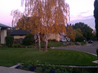 825 Sartori Dr, Petaluma, CA