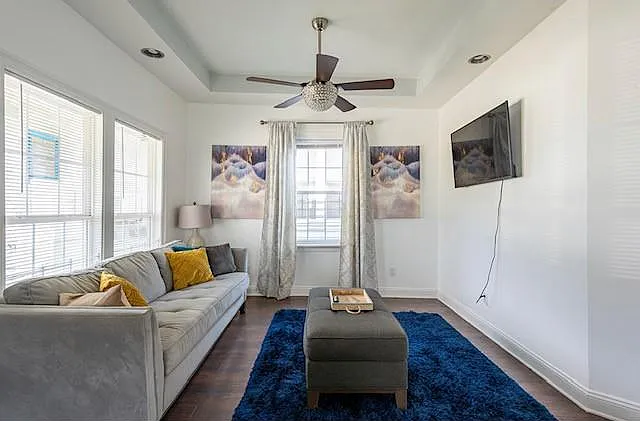 3 bed, 2.0 bath, 1562 sqft, $1,500 — Photo 4