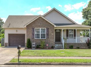 868 Pin Oak Dr, Antioch, TN 37013