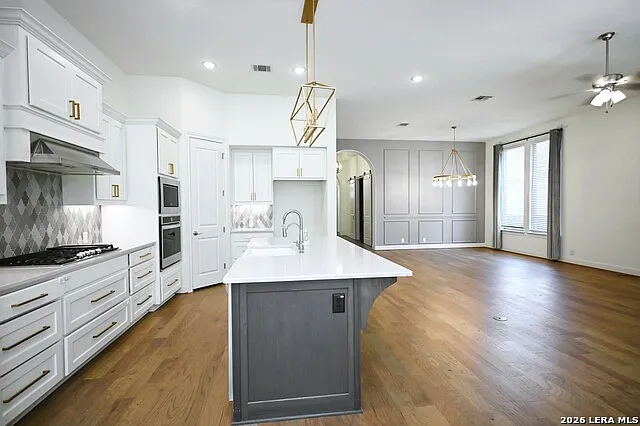 1438 Oaklawn Dr — Photo 9