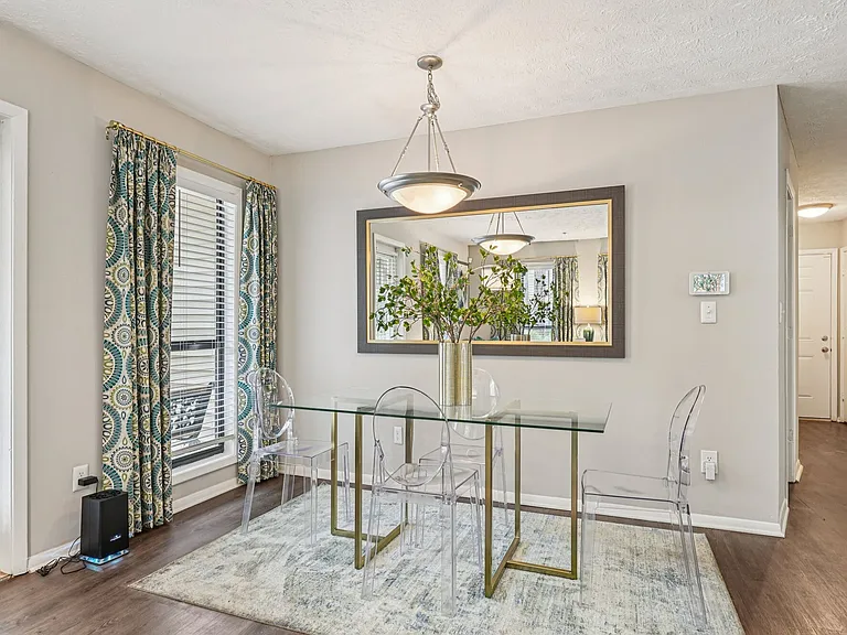 Birch Landing Apartments — Photo 41