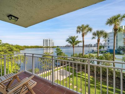 16590 NE 26th Avenue #203, North Miami Beach, FL, 33160