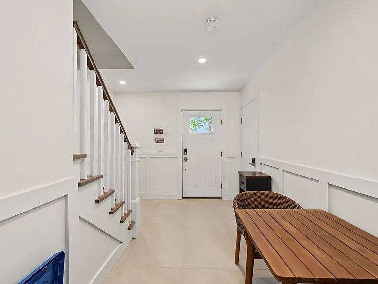 113 N Brighton Ave — Photo 19