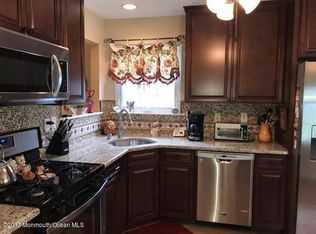 3169 Dillon Ln, Toms River, NJ 08755
