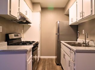 Villas Los Duraznos, Tucson, AZ 85705