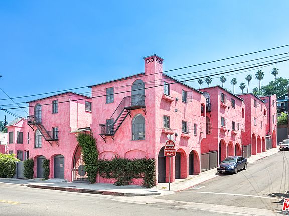 4th image of 1416 Echo Park Ave
