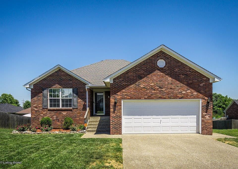 1st image of 124 Spencer Ln
