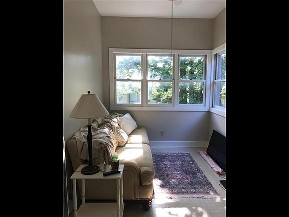 3rd image of 2049 N Alabama St #2
