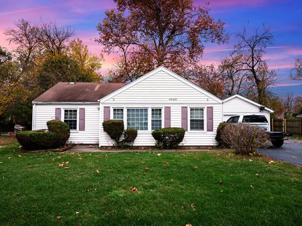 15731 Saint Louis Ave, Markham, IL 60428