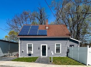 55 Boynton St, Clinton, MA 01510