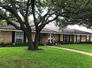 3833 Arborlawn Dr, Fort Worth, TX 76109