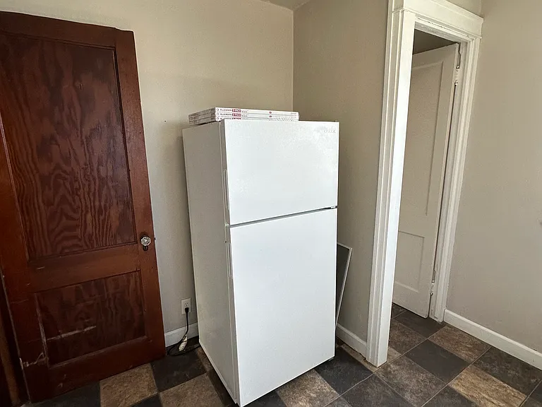 3214 C Ave NE — Photo 8
